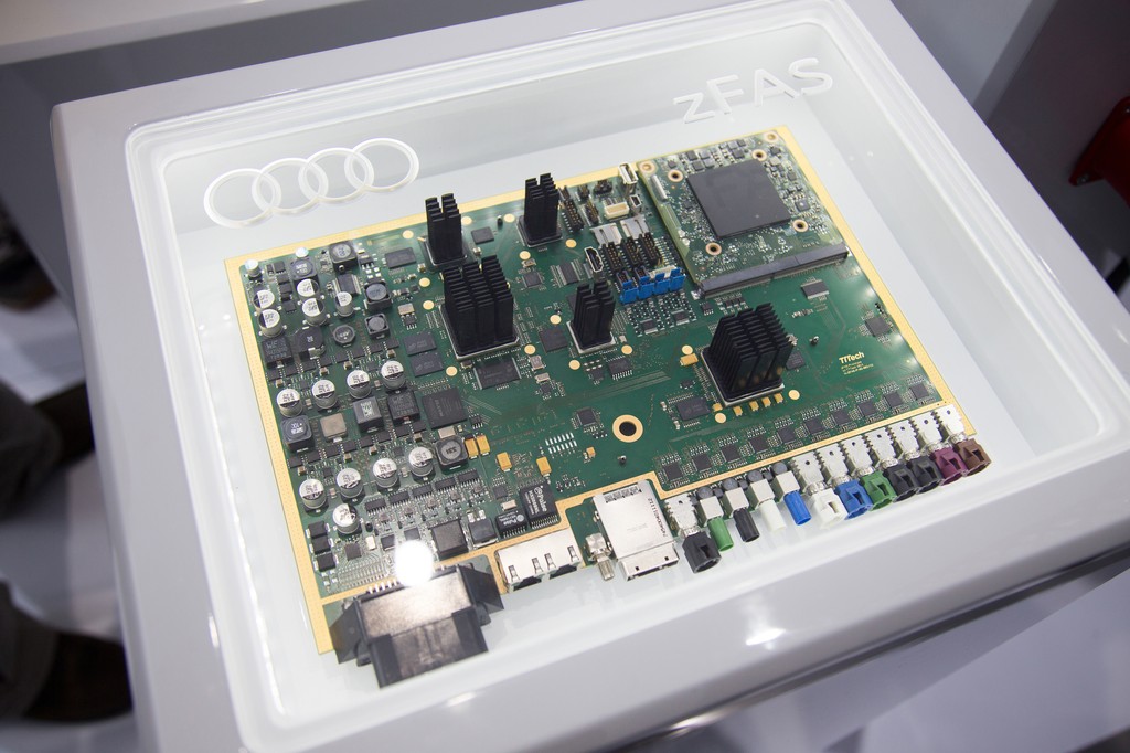 Audi zFAS førerassistentstyreenhed
(Foto: AUDI.dk)